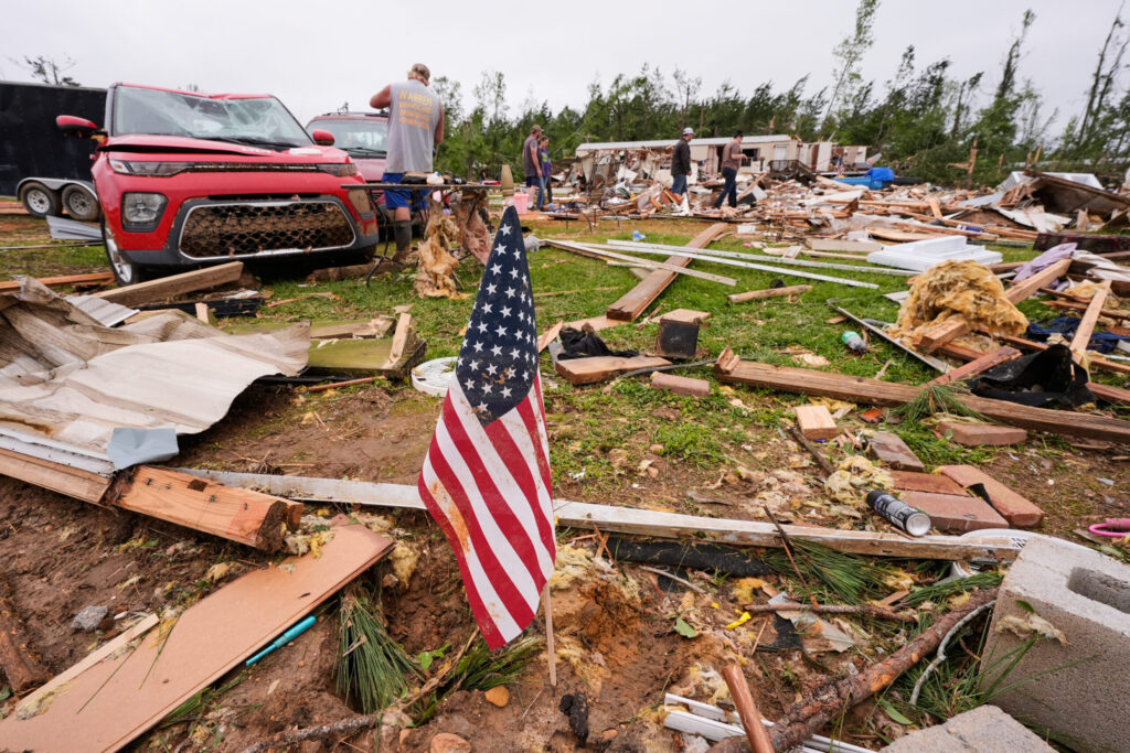 A Faint Sound in Rumble of Mississippi Tornado Leads to Stunning Rescue