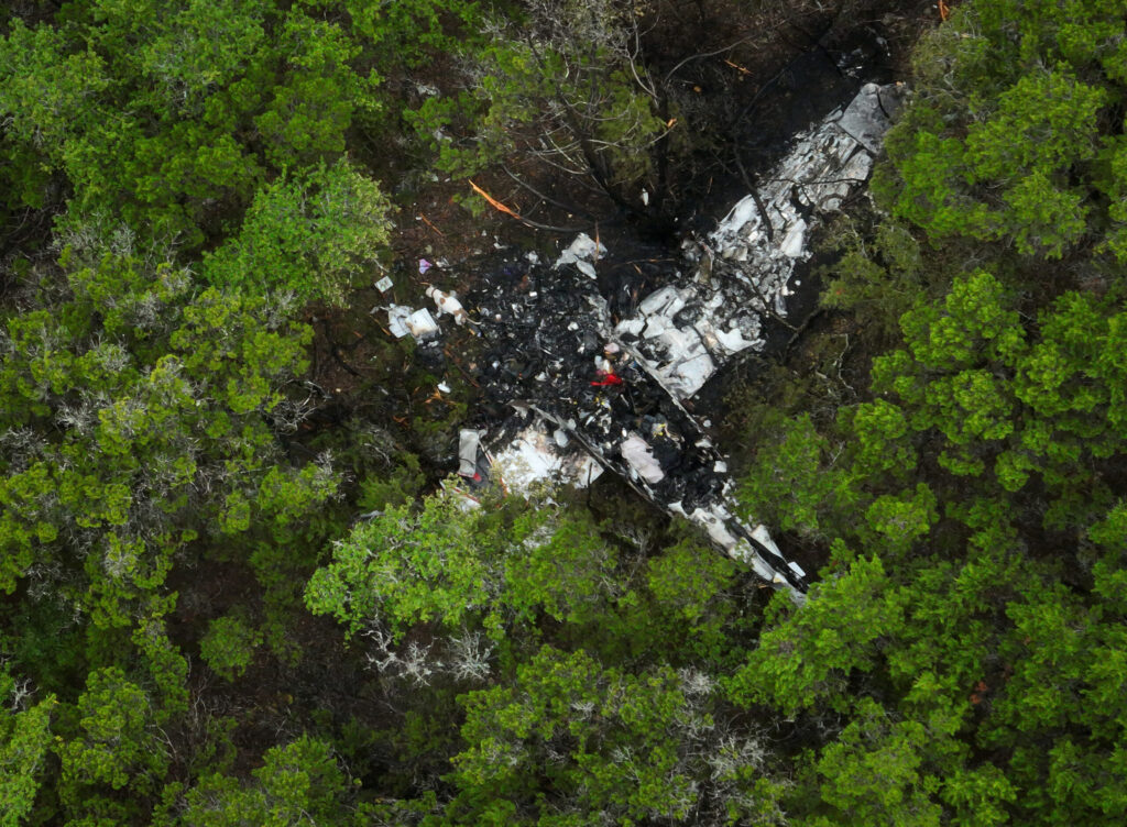 Plane Crashes in Texas Hill Country, Killing 5 Pickleball Players