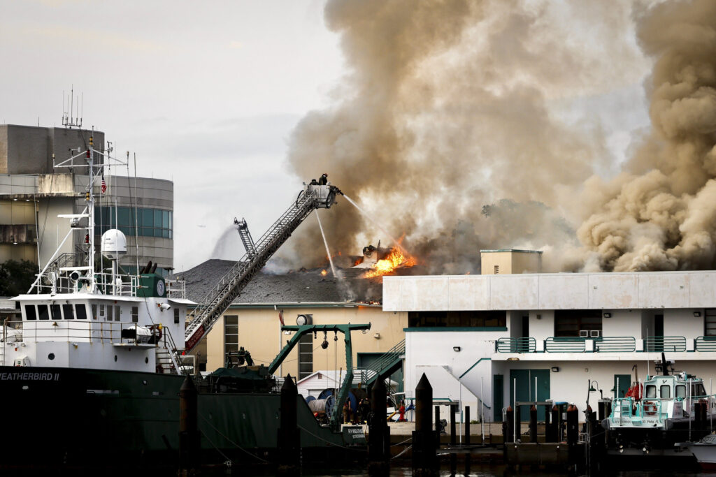 Fire Destroys Lab Building on University of South Florida Campus