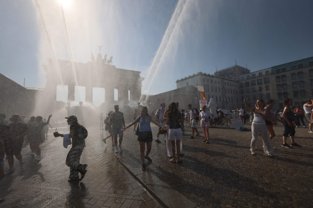 Extreme Heat Grips Eastern Europe After Records Fall in Germany