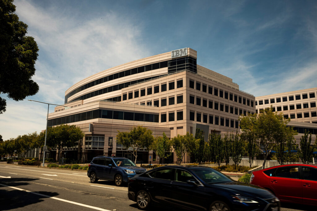 IBM, AT&T Accused by Whistleblower of Covering Up Foreign Hacks IBM, AT&T Accused by Whistleblower of Covering Up Foreign Hacks