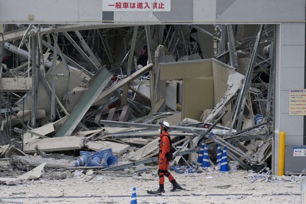 Japan Earthquake Halts Auto and Chip Plants, Testing Supply Chain Resilience Japan Earthquake Halts Auto and Chip Plants, Testing Supply Chain Resilience