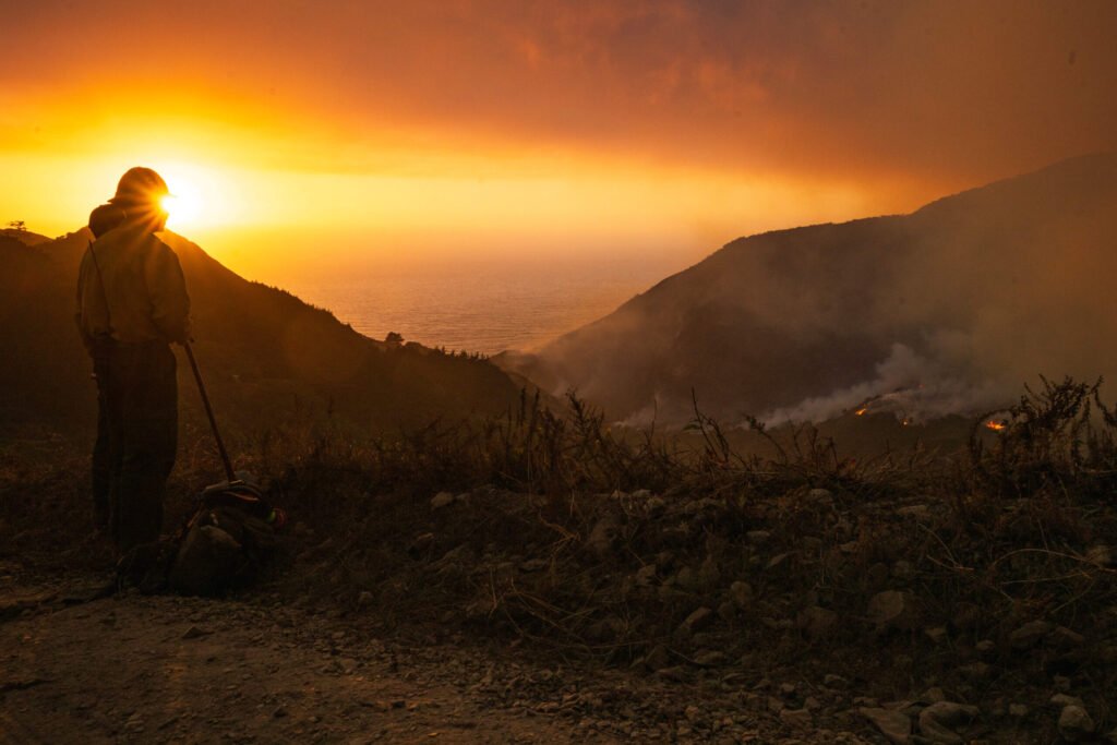 Wildfire Risks in California and Oregon Worsened by Strong Winds