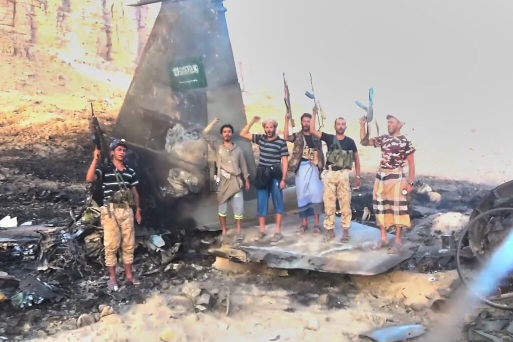 Saudis and Houthis Exchange Strikes, Yemenis Flee by Boat as Middle East War Spreads